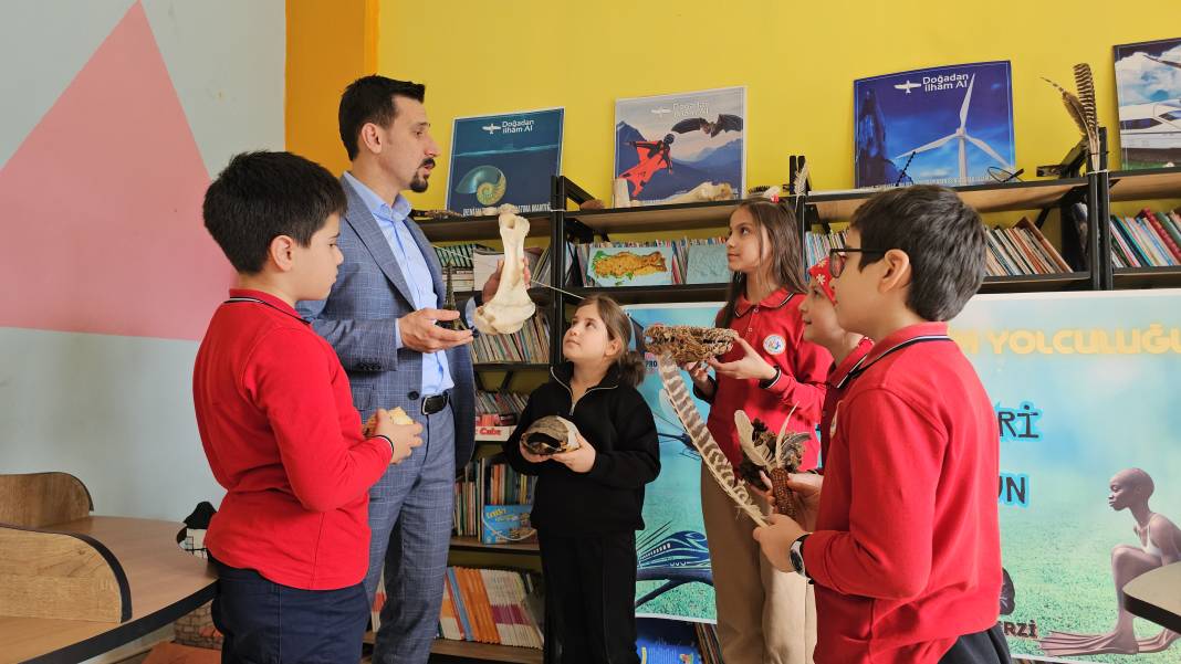 Köyün tek öğretmeni 25 yıllık tutkusunu müzeye çevirdi 7